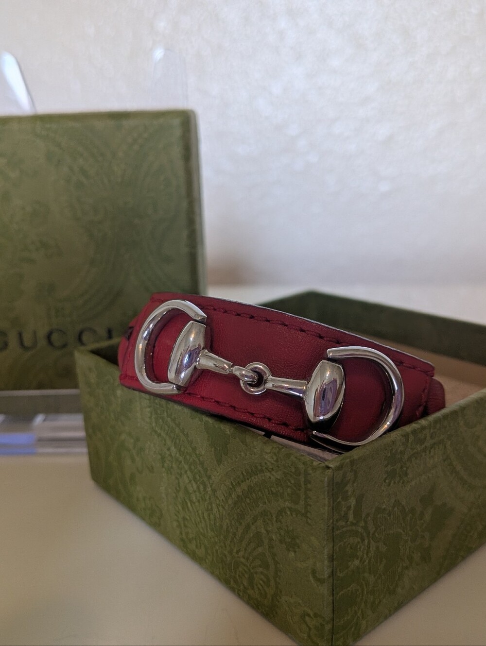 Gucci Red Leather Braided Horsebut Bracelet Like New ๐ - Picture 5 of 11